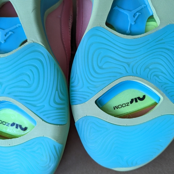 JT 1 Jayson TatumUS 9.5 New Pink - Picture 9 of 12